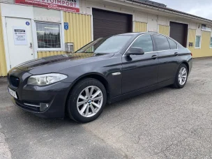 BMW 523