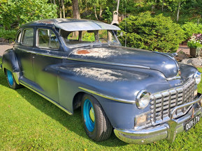 Dodge Custom Sedan