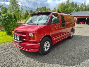 Chevrolet Express 2500