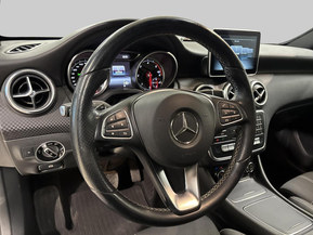 Mercedes-Benz A