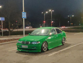 BMW 318