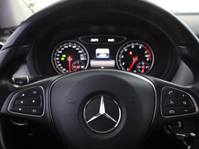 Mercedes-Benz B