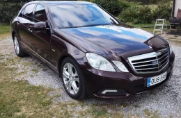Mercedes-Benz E
