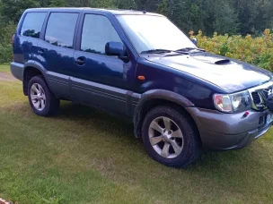 Nissan Terrano II