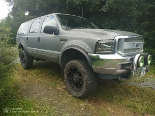 Ford Excursion