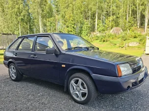 Lada Samara