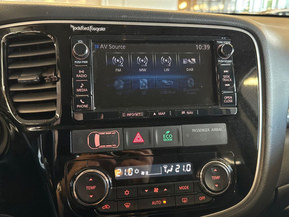 Mitsubishi Outlander PHEV