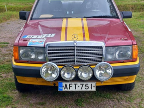 Mercedes-Benz 190