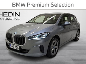 BMW 225