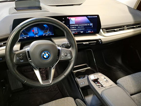 BMW 225