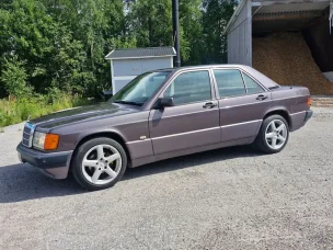 Mercedes-Benz 190