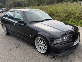 BMW 325