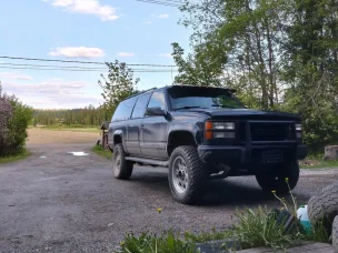 GMC Suburban