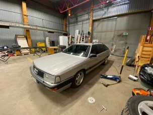 Audi 200