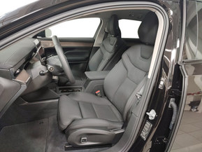 Volvo ES90