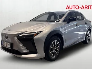 Lexus RZ