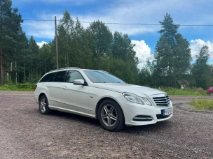 Mercedes-Benz E