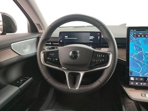 Volvo ES90