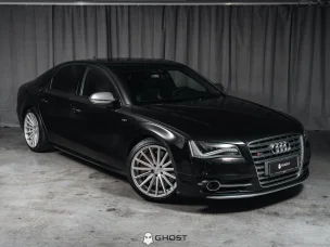 Audi S8