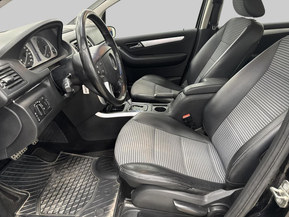 Mercedes-Benz B