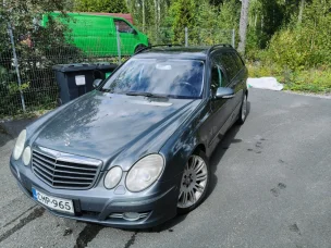Mercedes-Benz E