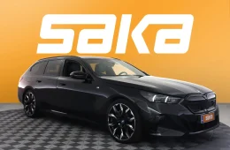 BMW i5 M60