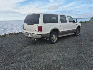 Ford Excursion
