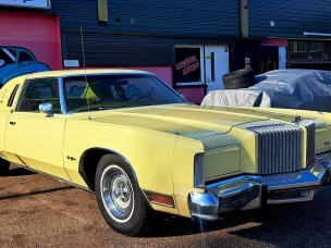 Chrysler New Yorker