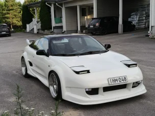 Toyota MR2