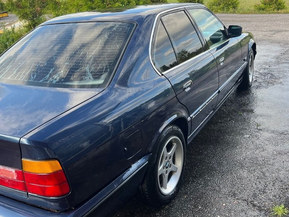 BMW 525