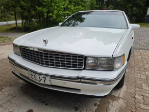 Cadillac De Ville