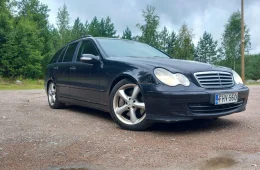 Mercedes-Benz C 200