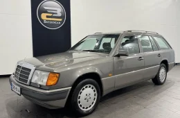 Mercedes-Benz 300