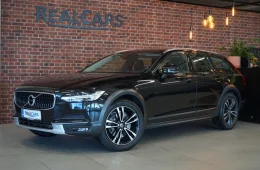 Volvo V90 Cross Country