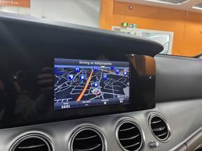 Mercedes-Benz E