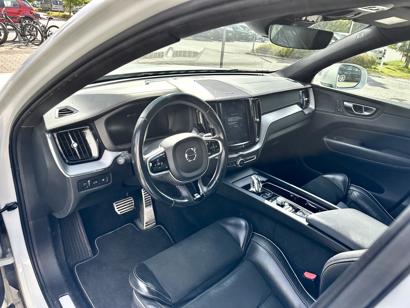 Volvo XC60 T8 AWD R-Design aut 2018, photo 7/13