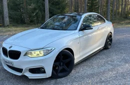 BMW 220