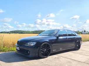 BMW 730
