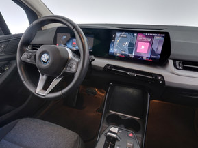 BMW 225