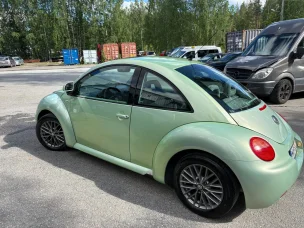 Volkswagen New Beetle