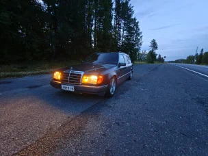 Mercedes-Benz 250