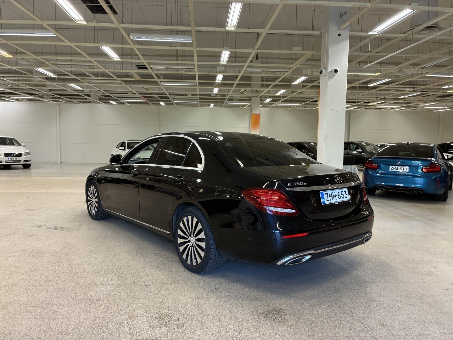 Mercedes-Benz E 2017, photo 3/10