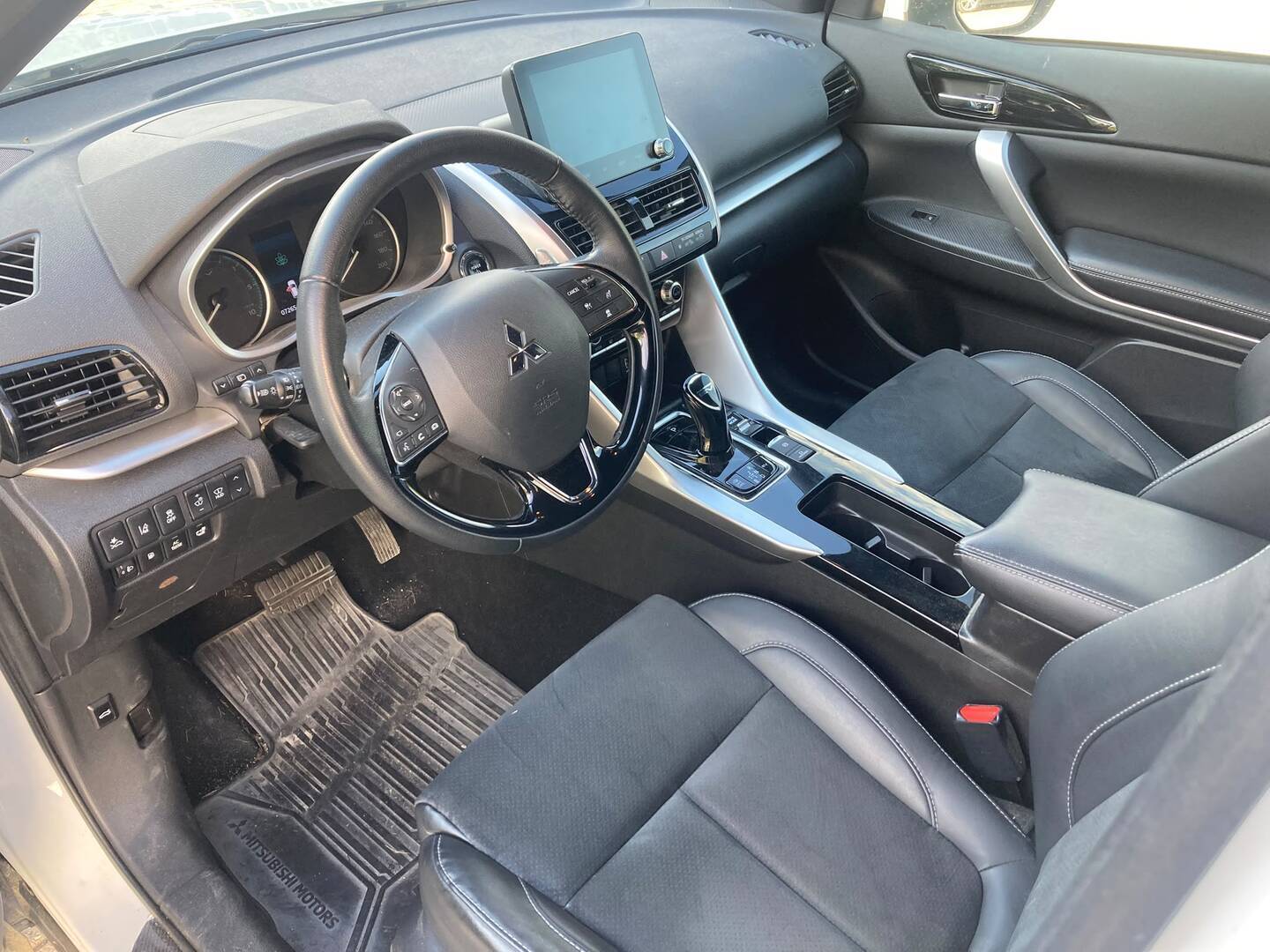 Mitsubishi Eclipse 2021, photo 6/10