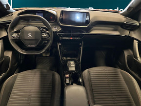Peugeot e-2008