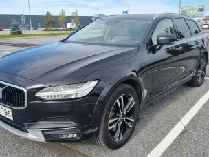Volvo V90 Cross Country