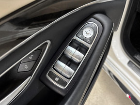 Mercedes-Benz S