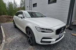 Volvo V90 Cross Country