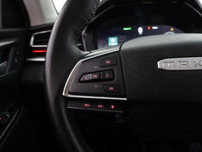 Maxus Euniq 6