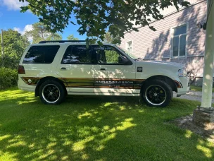 Lincoln Navigator