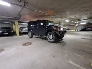 Hummer H2